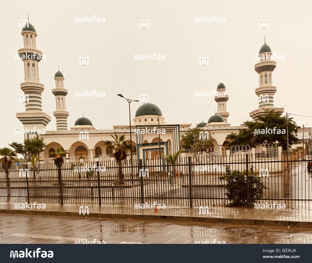Architecture of a mosque in the city 